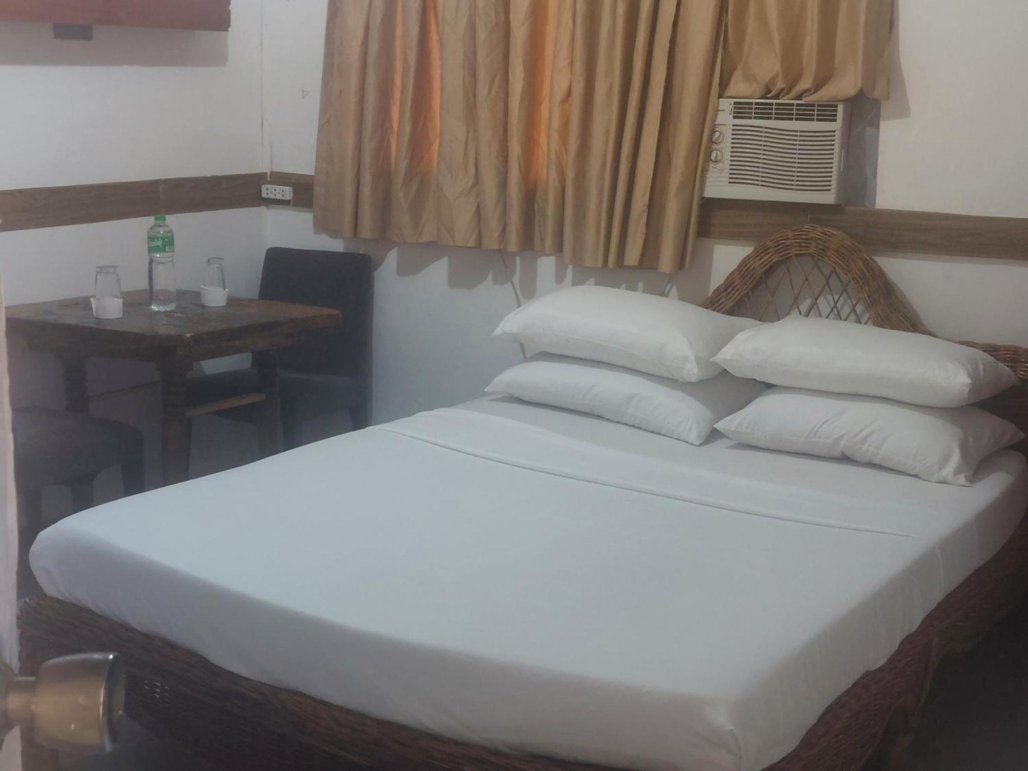 Larmar Bed And Breakfast Puerto Princesa Екстериор снимка
