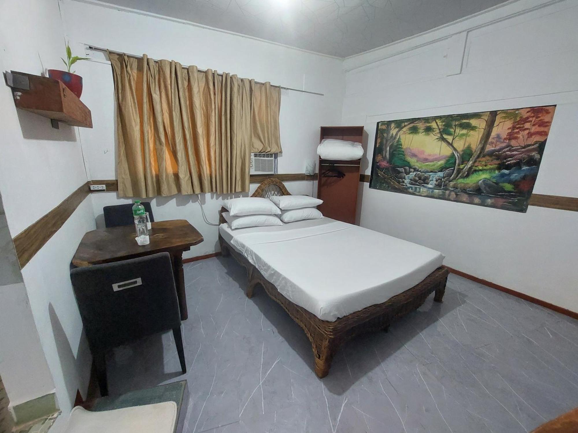 Larmar Bed And Breakfast Puerto Princesa Екстериор снимка