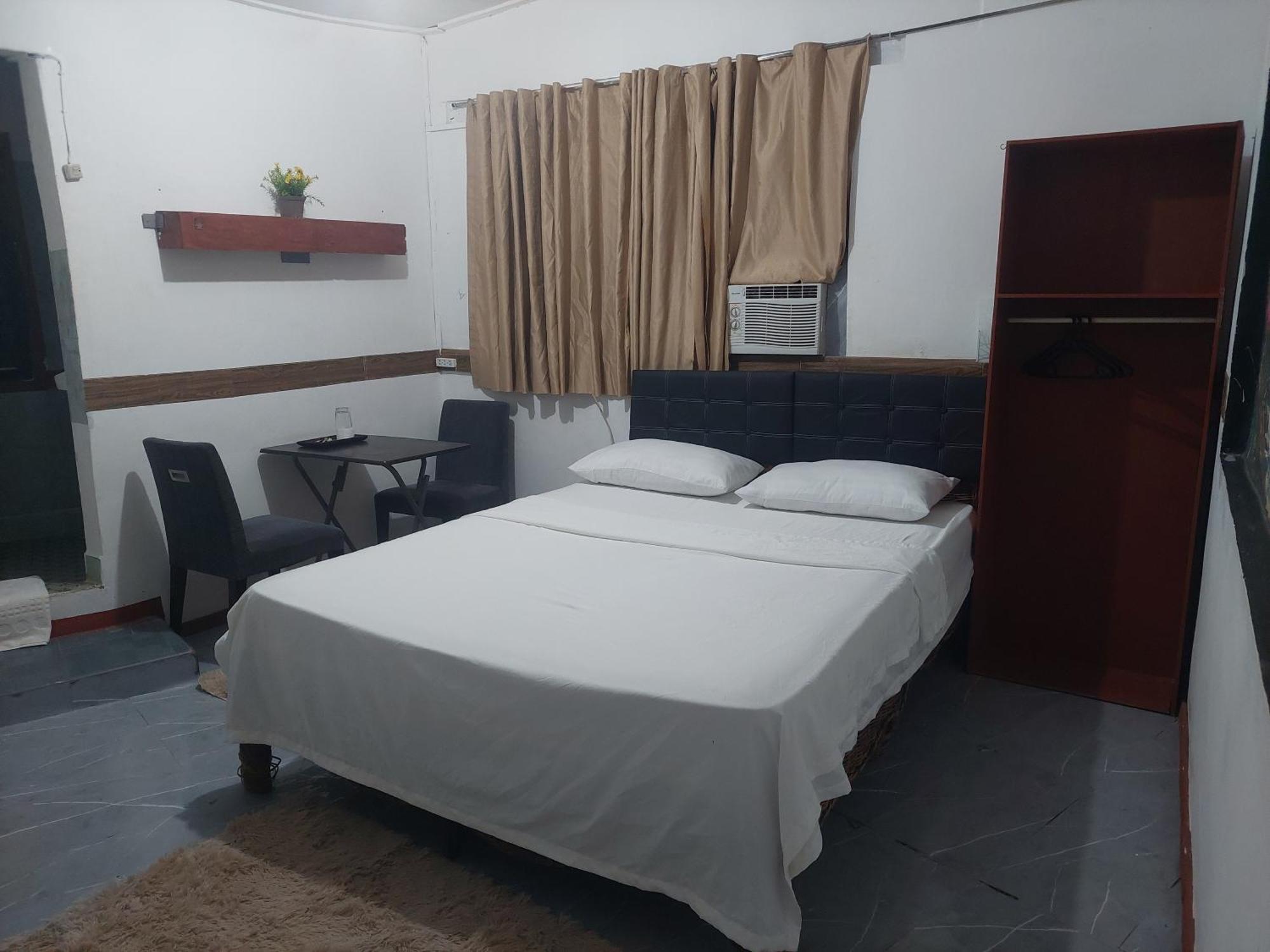 Larmar Bed And Breakfast Puerto Princesa Екстериор снимка