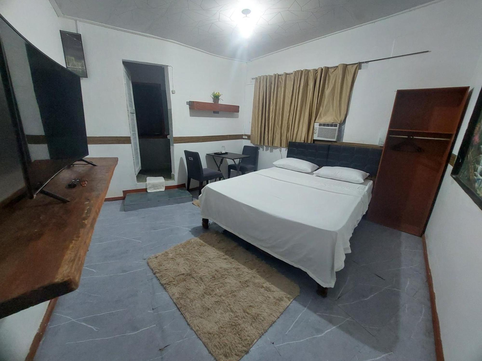 Larmar Bed And Breakfast Puerto Princesa Екстериор снимка