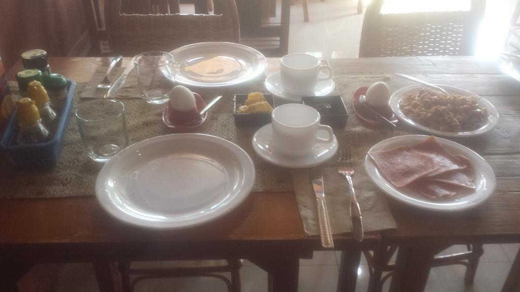 Larmar Bed And Breakfast Puerto Princesa Екстериор снимка